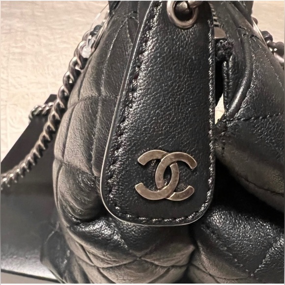 🔥CHANEL CHAIN  luxury shoulder camera Bag🔥 - Picture 7 of 16